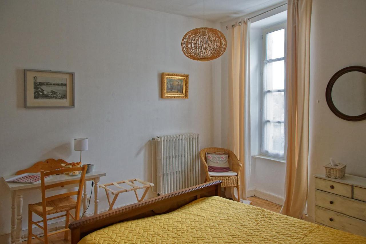 Maison Rives - Village Du Livre De Montolieu Екстериор снимка