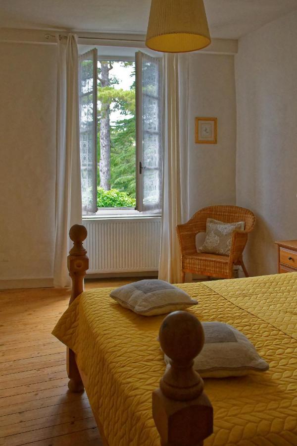 Maison Rives - Village Du Livre De Montolieu Екстериор снимка