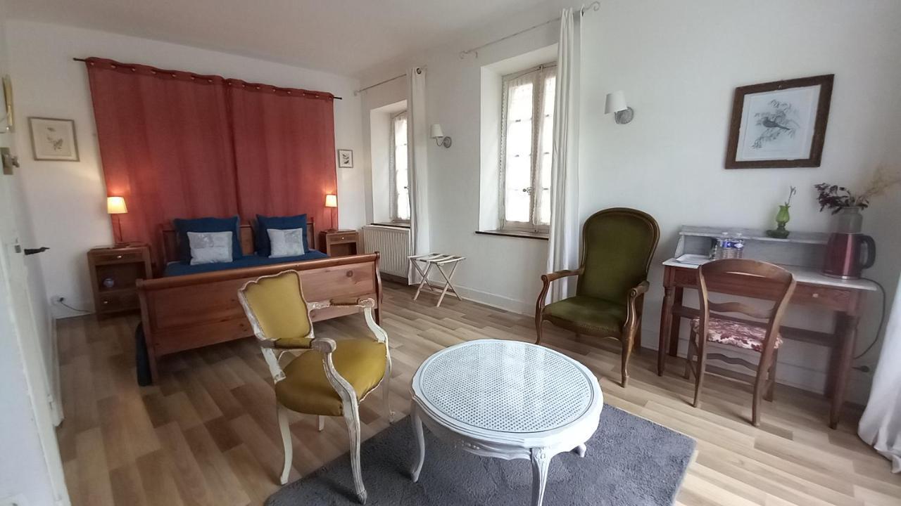 Maison Rives - Village Du Livre De Montolieu Екстериор снимка