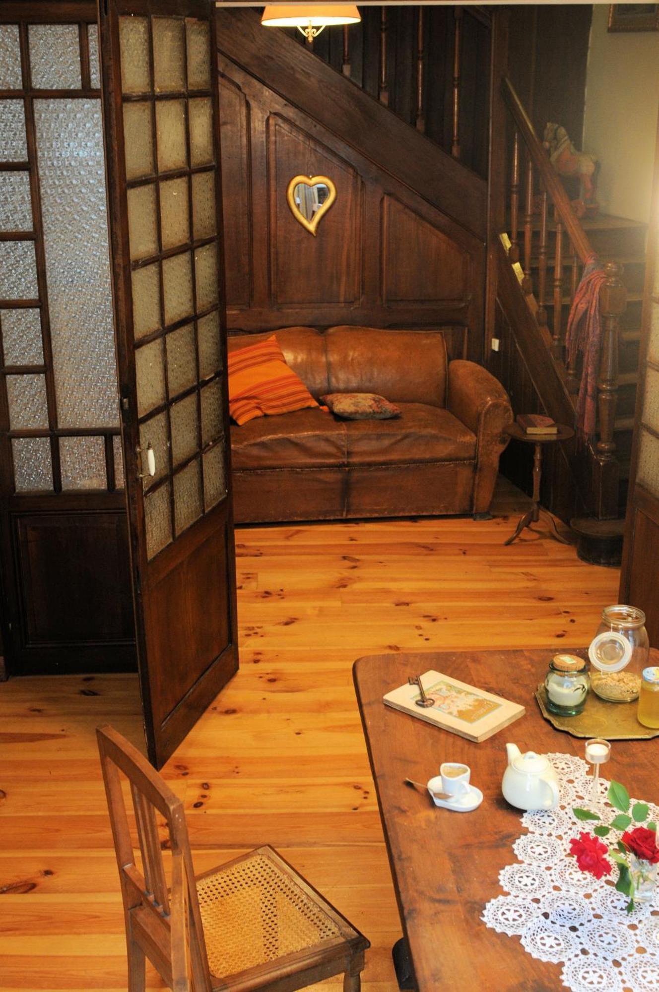 Maison Rives - Village Du Livre De Montolieu Екстериор снимка